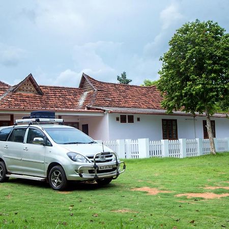 Akkara Homestay & Ayurveda Kottayam Extérieur photo
