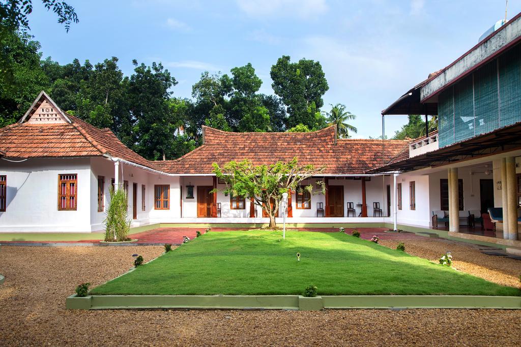 Akkara Homestay & Ayurveda Kottayam Extérieur photo
